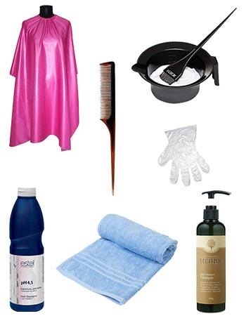 пеньюар, миска, шампунь, расчёска, полотенце, перчатки, лосьон для выпрямления волос